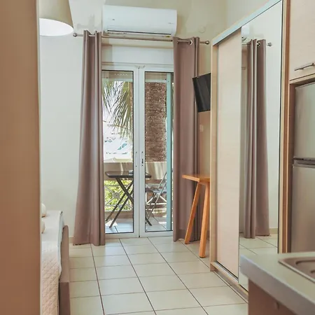 Apartment Plakoures Kounoupidhianá