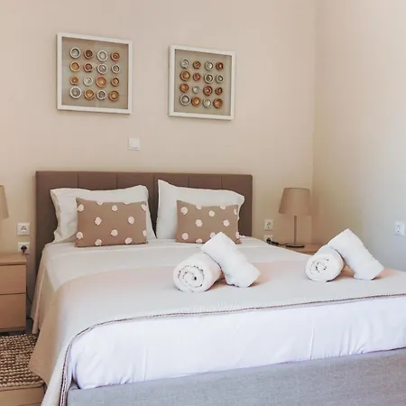 Plakoures Apartment *